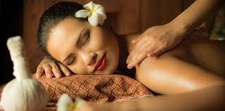 Pijat Panggilan Makassar 24 Jam ~ Putri Spa. Putri Spa adalah sebuah komunitas jasa kebugaran online dengan pelayanan door to door, mempunyai misi untuk membantu kebugaran customer. Ada bermacam -macam jasa pelayanan di Putri Spamulai dari pijat panggilan tradisional, massage full body, teraphis kesehatan, dan