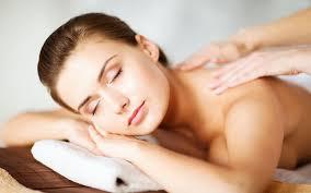 Pijat Panggilan Kota Palembang 24 Jam ~ Putri Spa. Putri Spa adalah sebuah komunitas jasa kebugaran online dengan pelayanan door to door, mempunyai misi untuk membantu kebugaran customer. Ada bermacam -macam jasa pelayanan di Putri Spamulai dari pijat panggilan tradisional, massage full body, teraphis kesehatan, dan